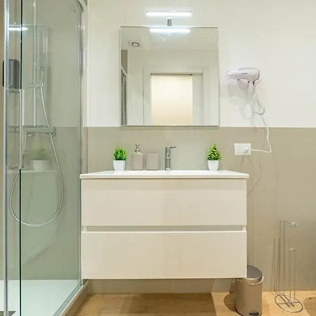 5' From Corso Sempione Elegant Μιλάνο